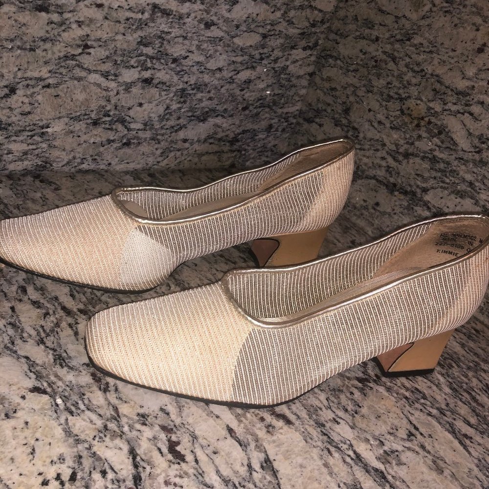 Dolcis Gold heels